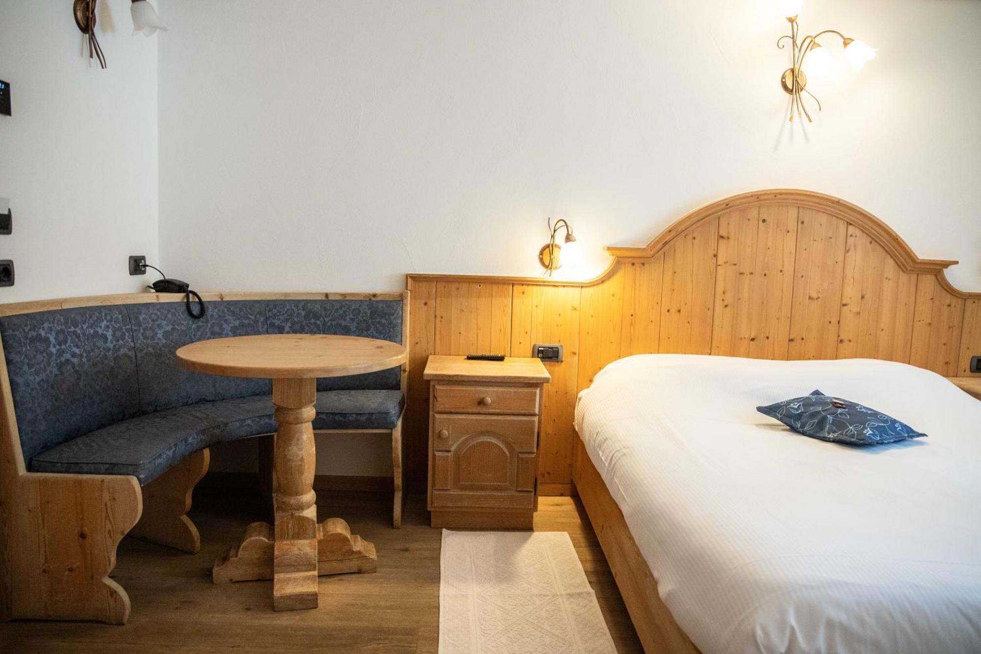 Hotel La Montanina Livigno Kültér fotó