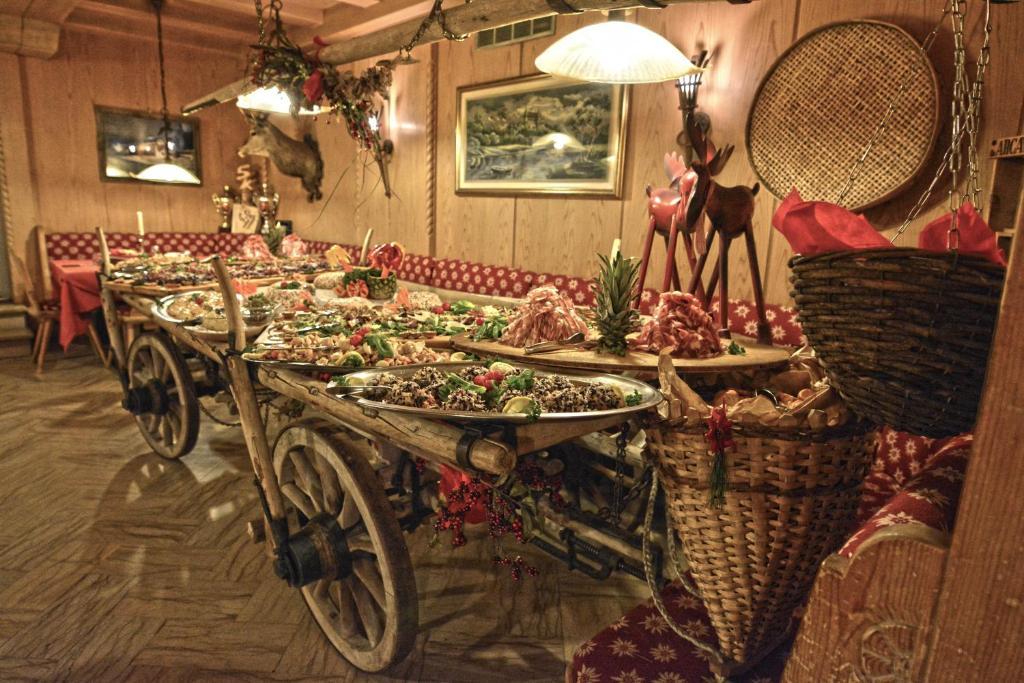Hotel La Montanina Livigno Kültér fotó